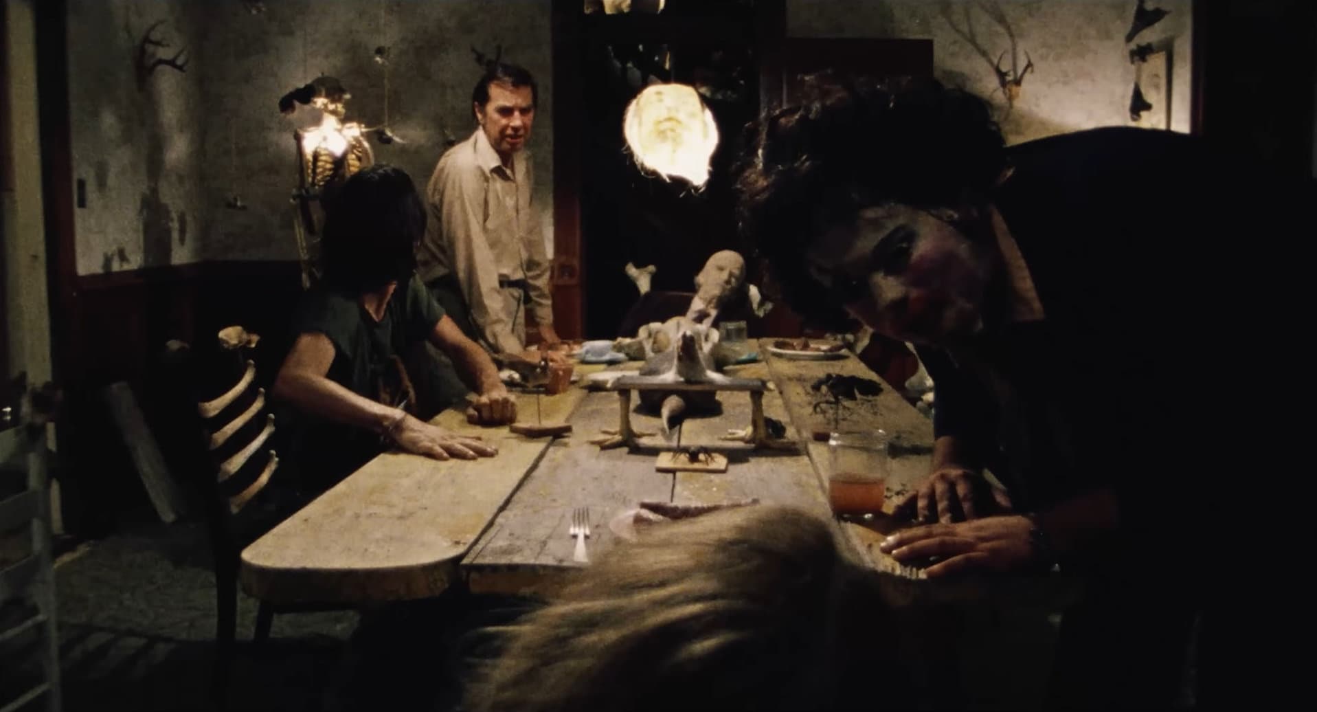 The Texas Chainsaw Massacre - Non aprite quella porta - Frame del film