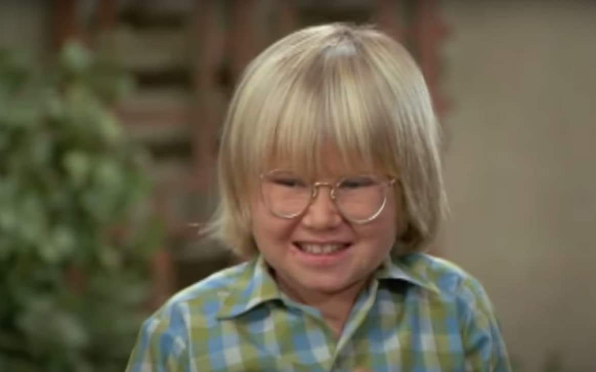 Cousine Oliver Syndrome - Frame della serie